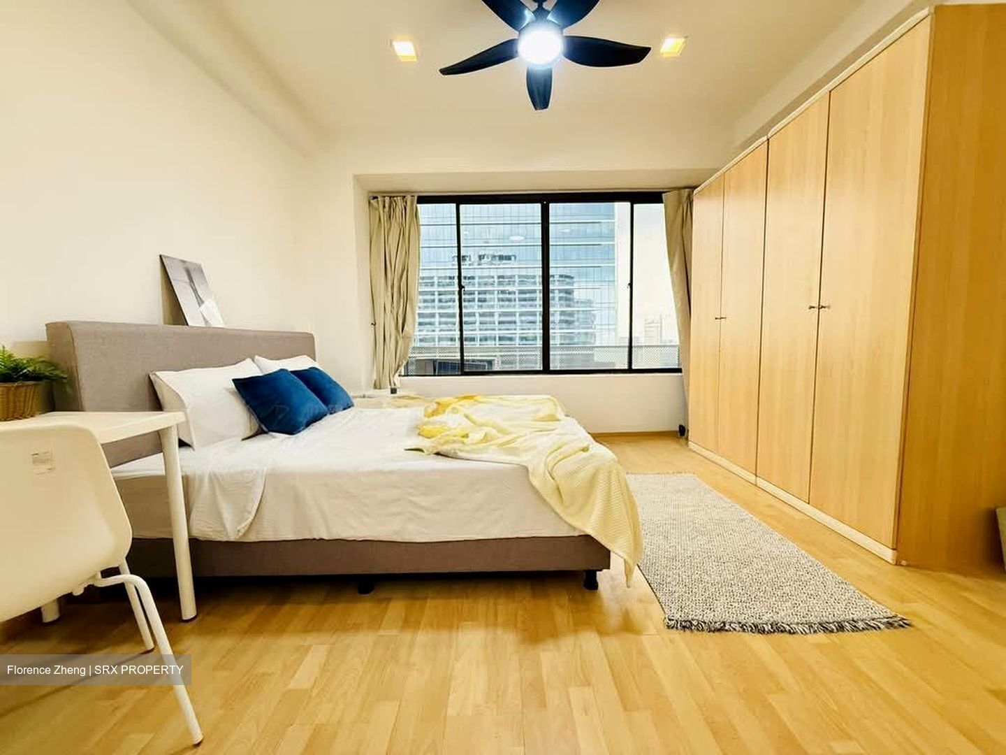 International Plaza (D2), Apartment #577095391